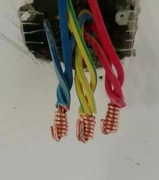 IM电竞官网:
前期预埋定位错位影响对照现场图(图5) IM电竞官网:
前期预埋定位错位影响对照现场图(图5)