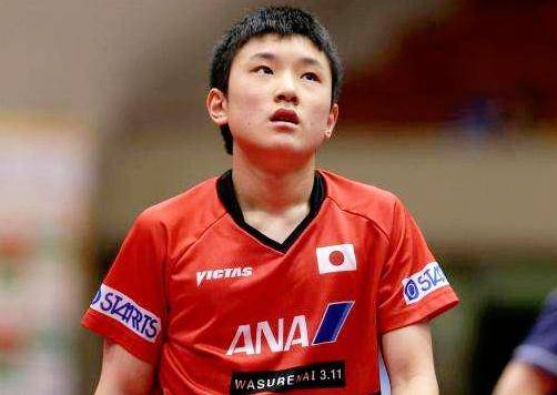 打疯了!日本乒乓天才又发威 最近已3次战胜张本智和、丹羽孝希_IM电竞平台(图5)
打疯了!日本乒乓天才又发威 最近已3次战胜张本智和、丹羽孝希_IM电竞平台(图5)