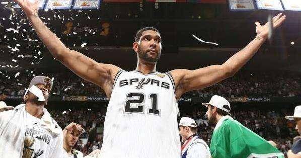 NBA为何克制球员和啦啦队员接触 一巨星染艾滋 导致全队要检查‘IM电竞官网’(图9)
NBA为何克制球员和啦啦队员接触 一巨星染艾滋 导致全队要检查‘IM电竞官网’(图9)