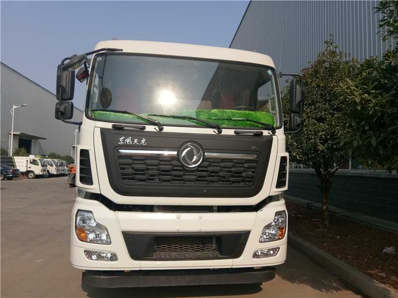 受降路小学幼儿园开展防震逃生安全演练“IM电竞平台”