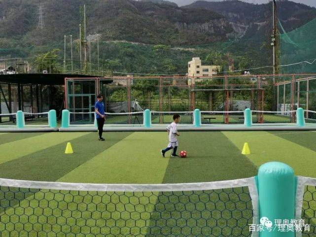 IM电竞官网_
娃娃足球星级评定温州乐清站圆满落幕 带娃进入神圣的足球殿堂！(图5)