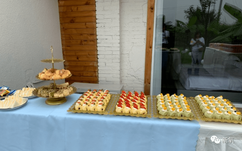 
两位顶流神颜男明星竟然偷偷举行了婚礼？这对的cp粉终于实现了梦想…‘IM电竞官网’(图5)