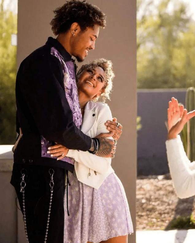 
乌布雷未婚妻有多美？身材颜值堪称完美 球迷：哈登前女友‘IM电竞官网’(图2)