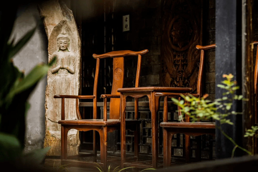 
什么样的红木椅坐起来最舒服？解读椅子的尺寸尺度|IM电竞官网(图6)