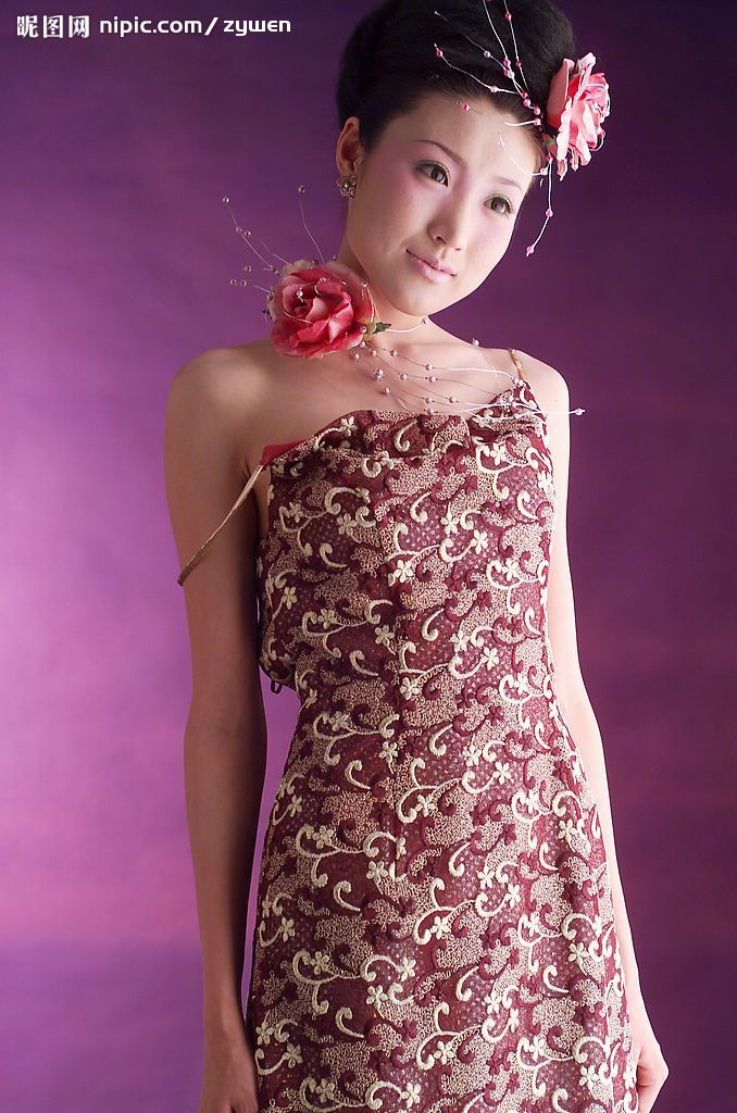 久隆九义校开展3月主题党日活动‘IM电竞平台’