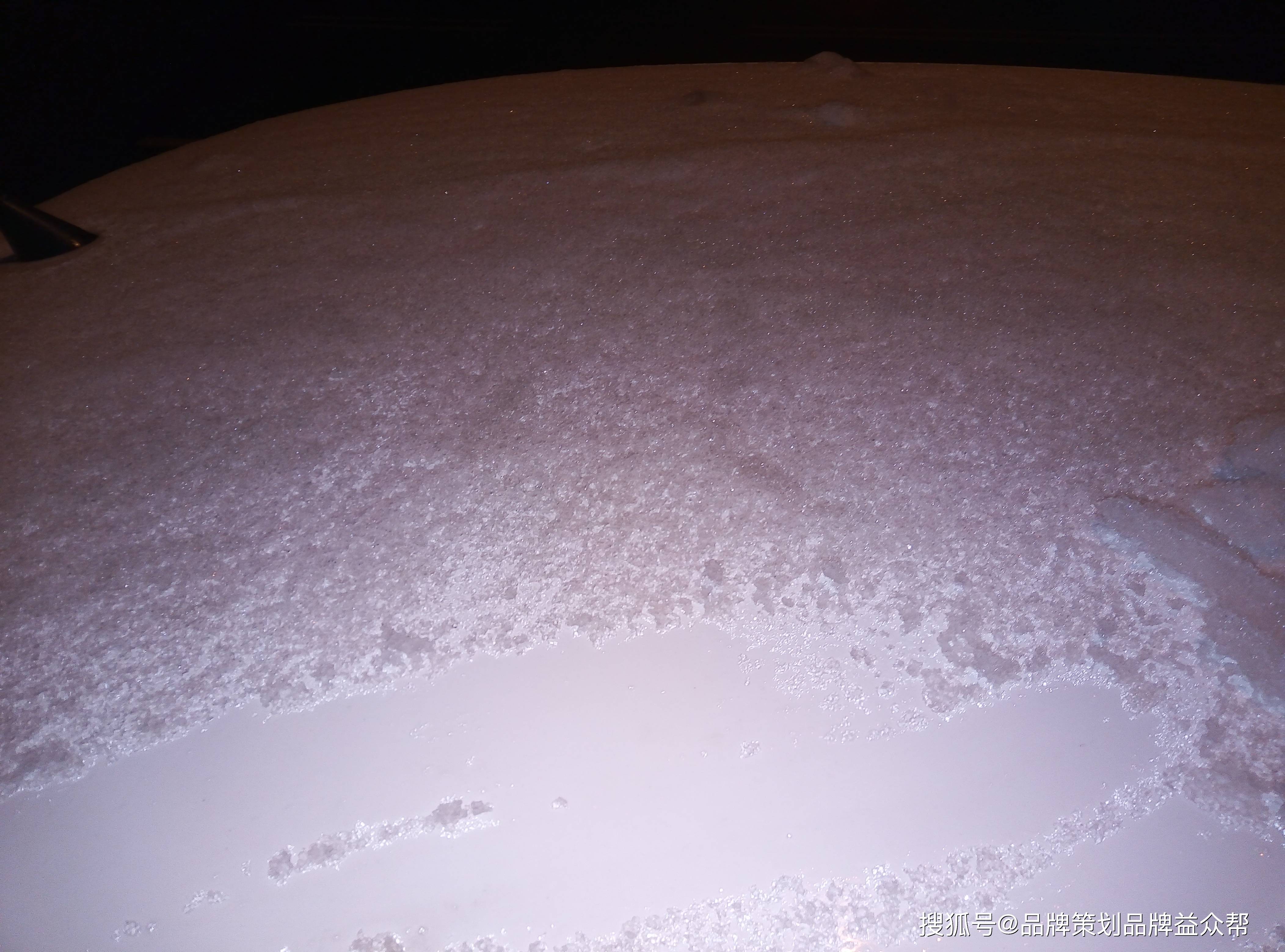 
2021年的下雪自然风物图片浏览 分享雪后车顶积雪自然风景图片_IM电竞平台(图9)