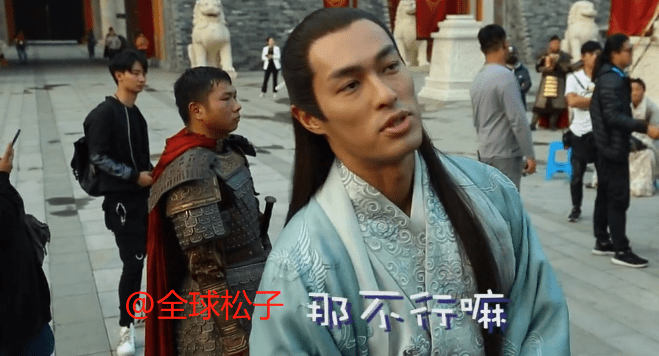 
自信or情商低？杨祐宁多次直呼自己长得帅 章子怡心情尴尬【IM电竞平台】(图5)