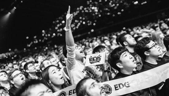 IM电竞平台-生活中哪些行为能够预防脱发(图2) IM电竞平台