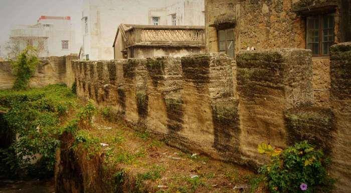 
汕头这个区, 有一座全国最小的袖珍古城, 只有半个球场大!【IM电竞】(图4)