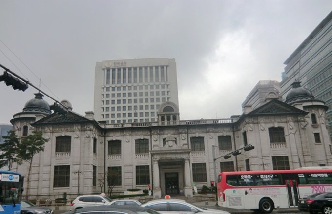 羽绒服搭配什么裤子悦目:IM电竞(图11) IM电竞官网