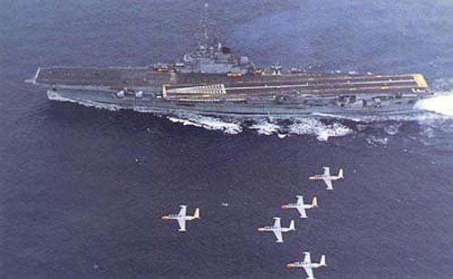 心疼!武磊脱衣庆祝露国足旧伤 骨头明显错位+凸起：IM电竞官网